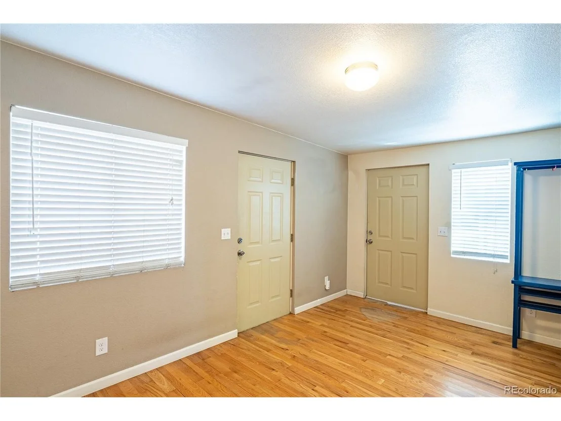 Photo of 1124 Newark St