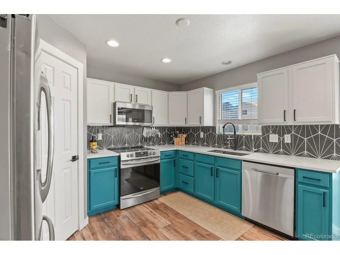 Photo of 331 Mt Elbert St