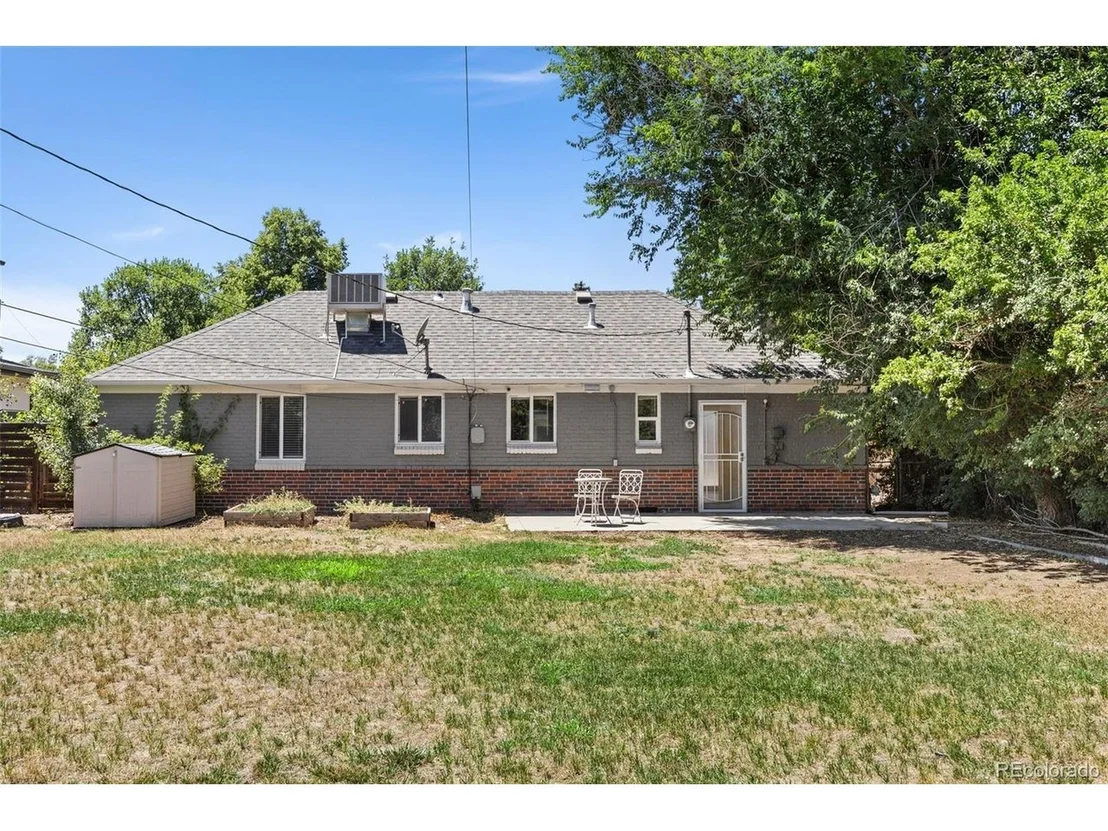 Photo of 170 Oneida St