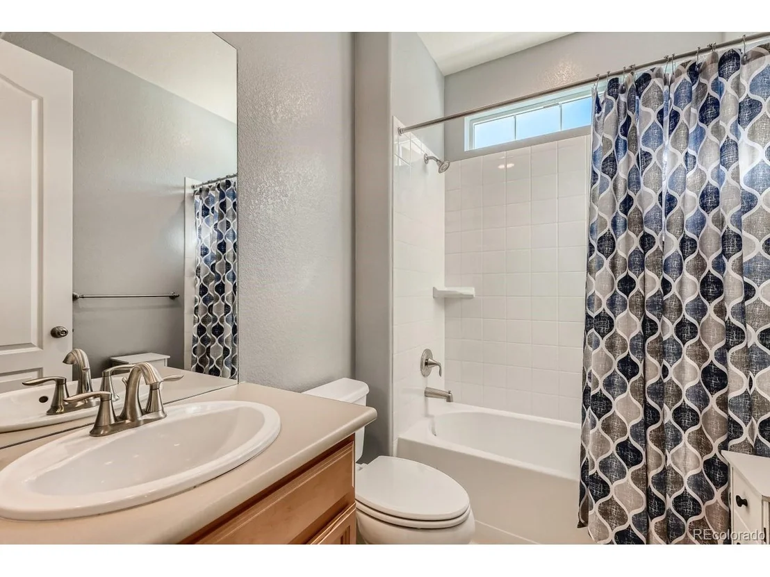 Photo of 10071 Isle Cir