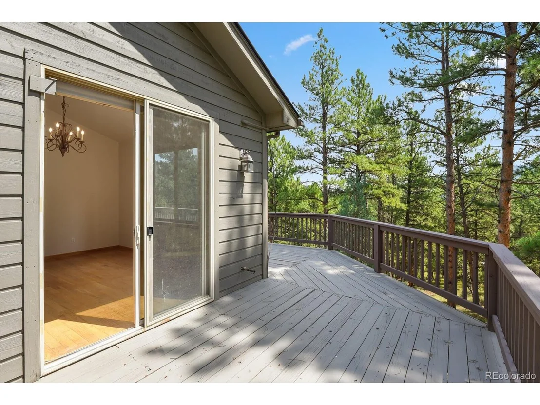 Photo of 3118 Moonshadow Ln