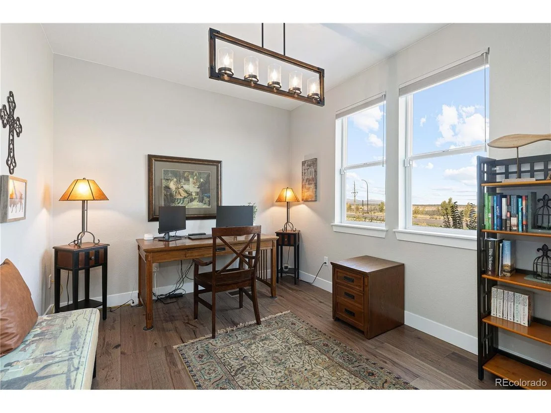 Photo of 2633 Channel Dr