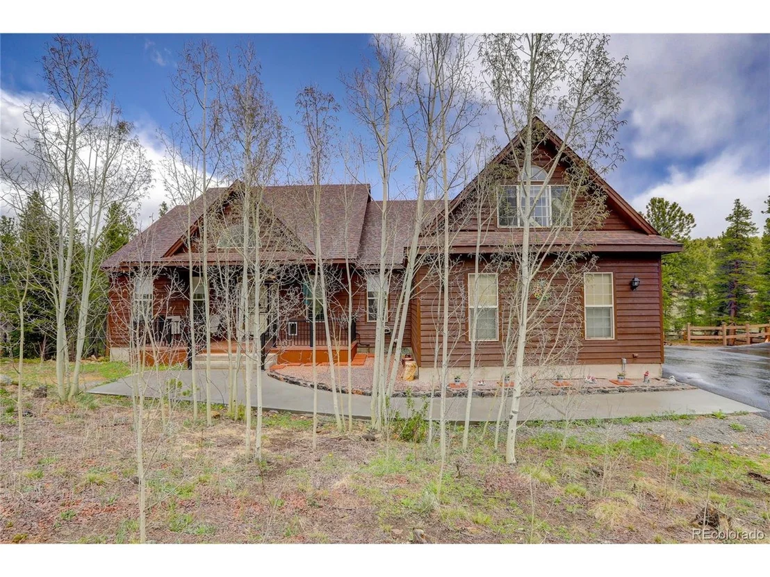 Photo of 634 Foxtail Cir
