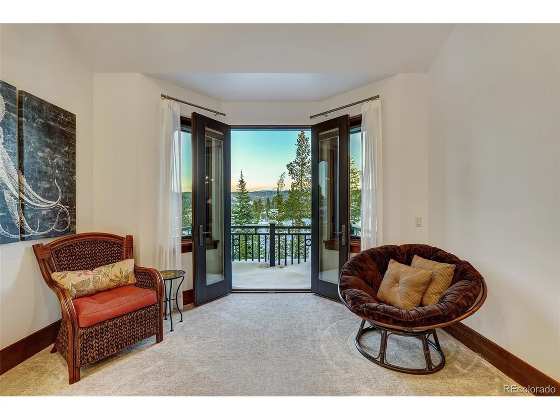 Photo of 219 Glen Eagle Loop