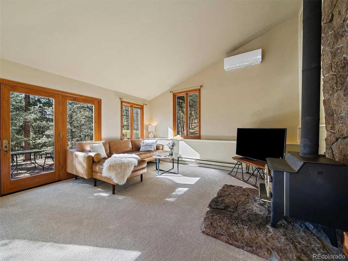 Photo of 33913 Upper Bear Creek Rd