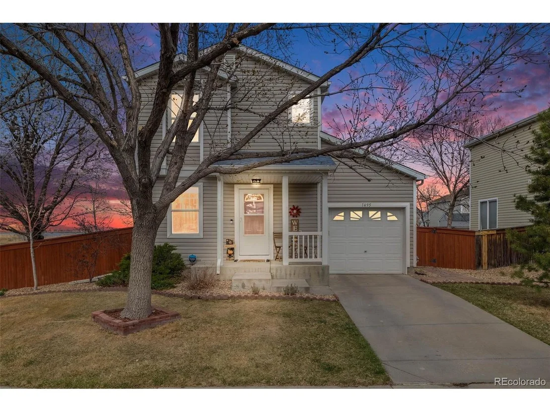 Photo of 1495 Hummingbird Cir