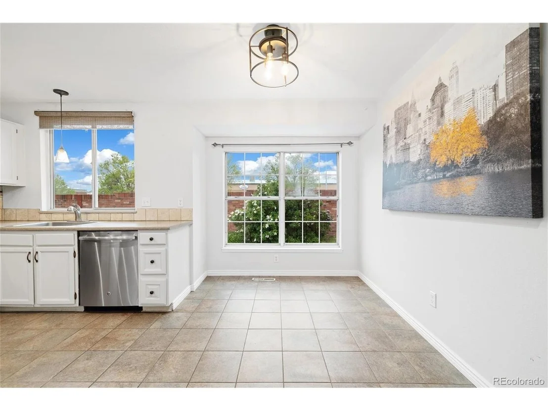 Photo of 325 Mulberry Cir