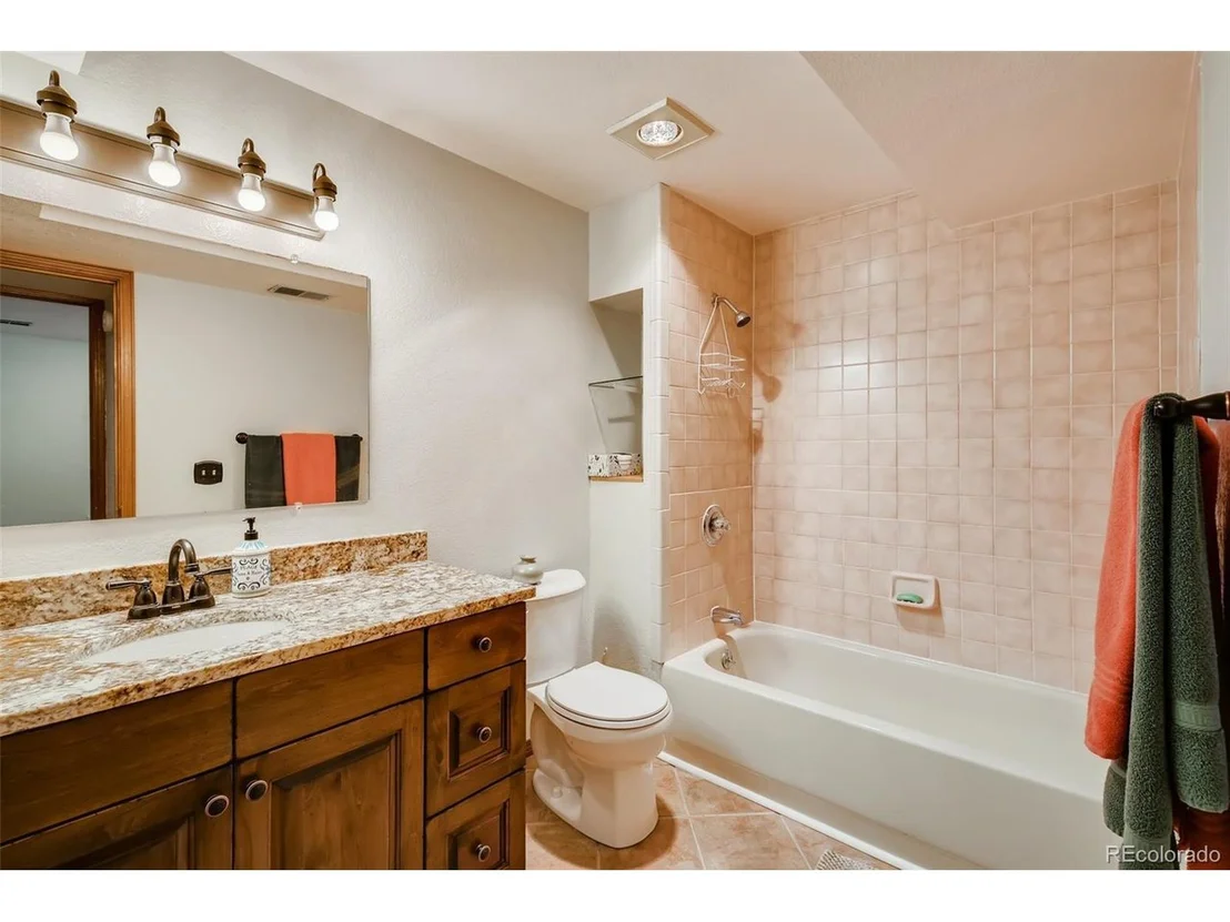 Photo of 11136 Seton Pl