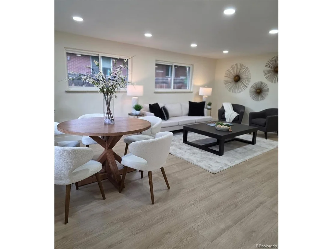 Photo of 6077 Flower St
