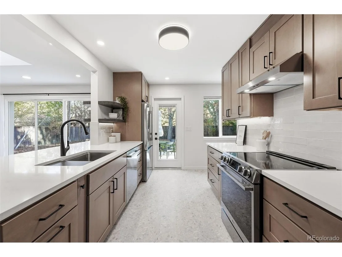 Photo of 3410 Ash Ave