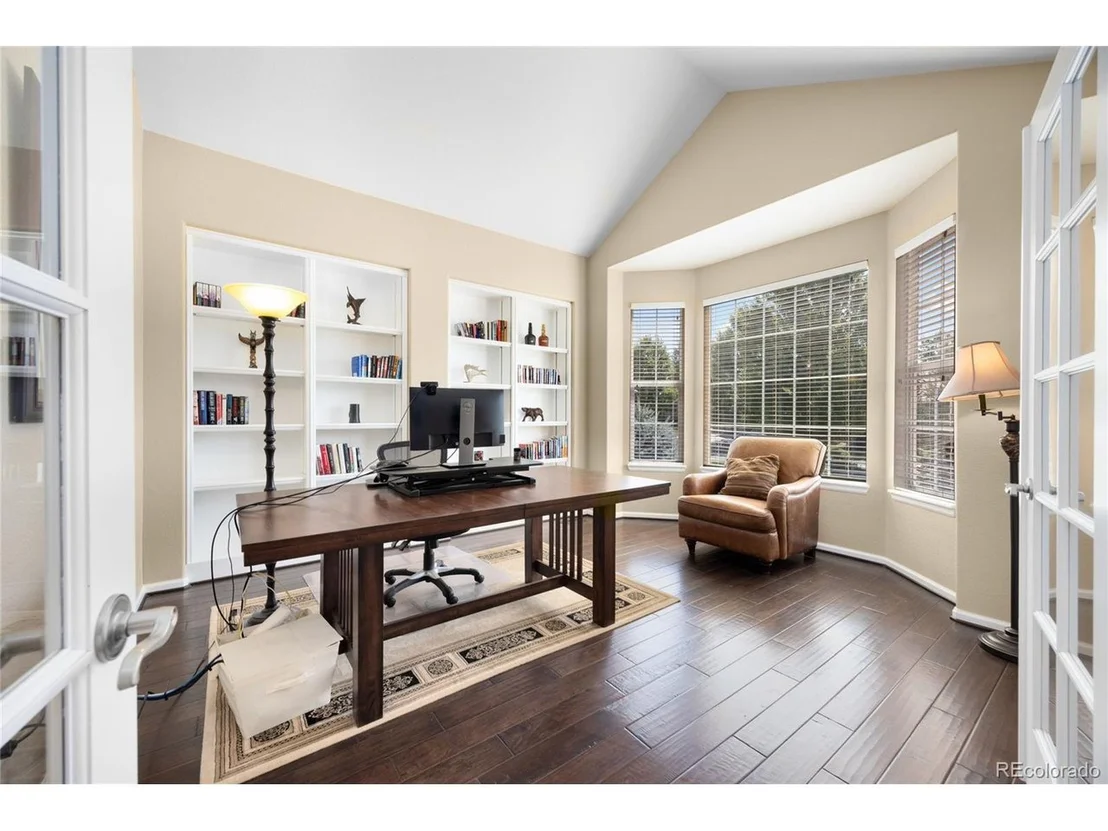 Photo of 6987 Esperanza Dr
