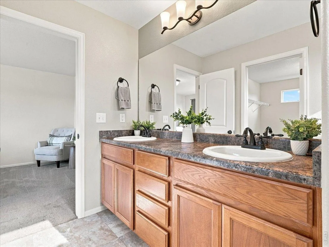 Photo of 246 Castle Dr