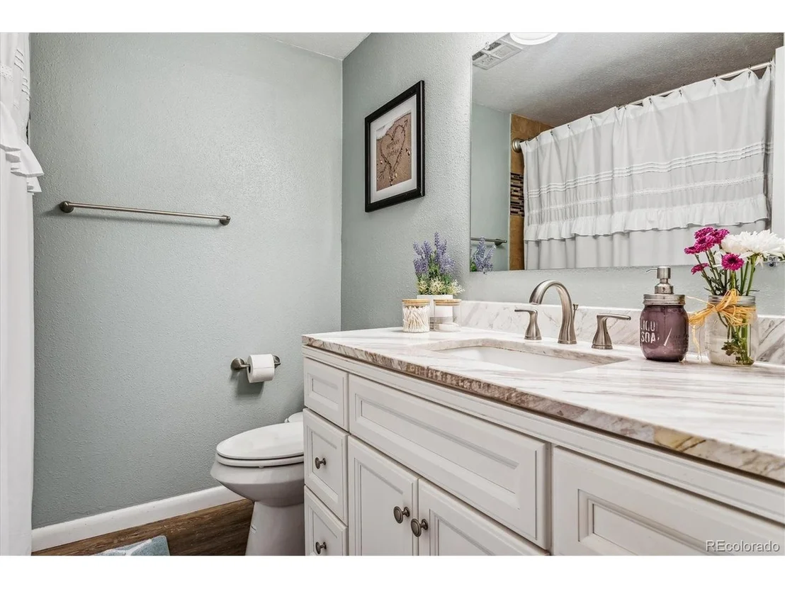 Photo of 4844 Scranton Ct