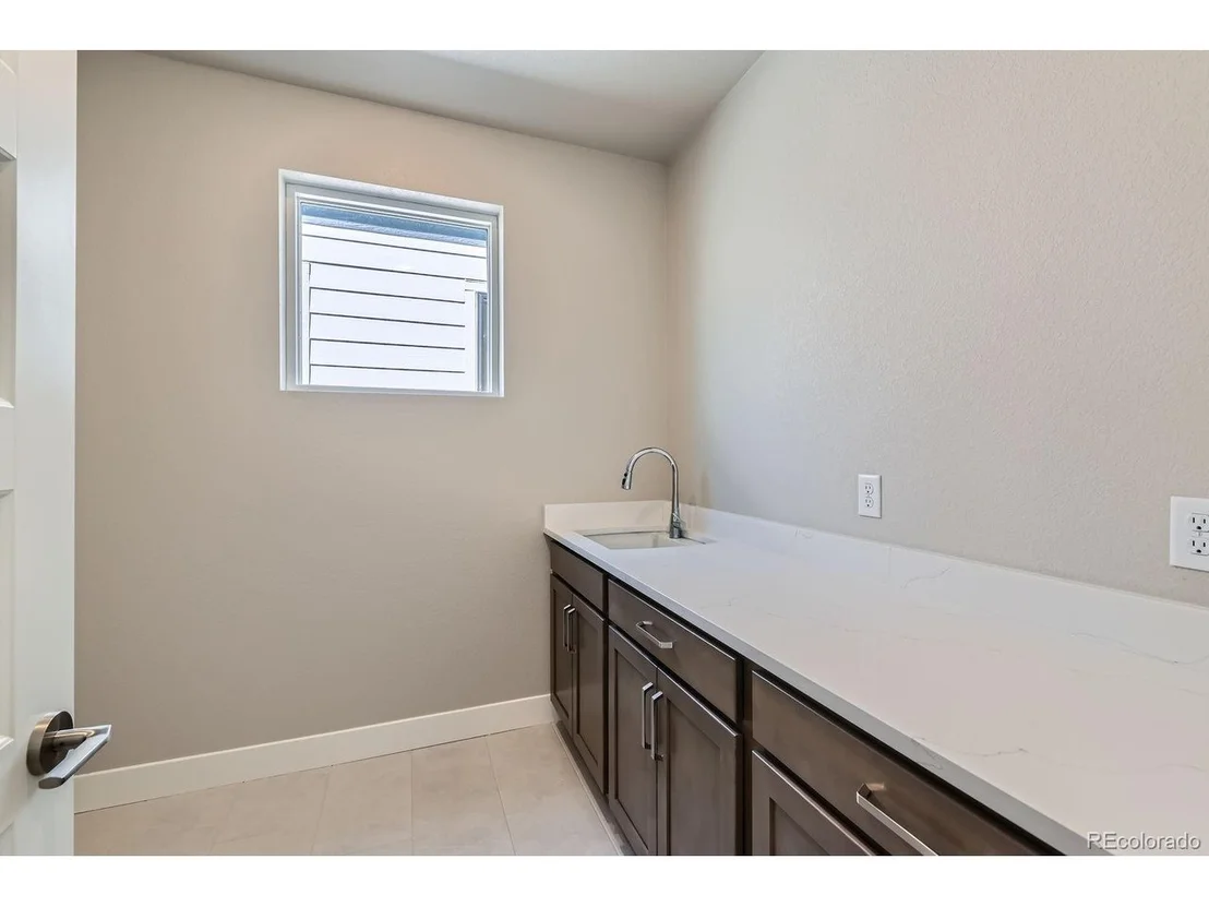 Photo of 16599 Peak Way