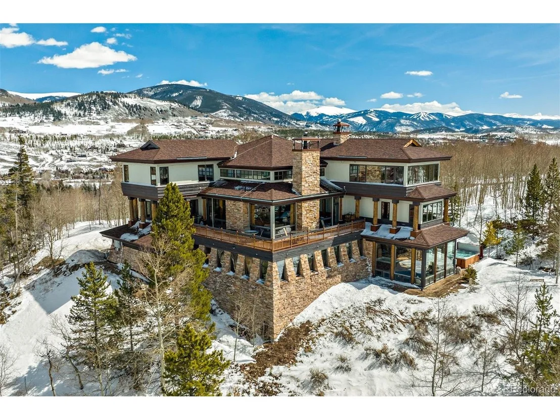 Photo of 205 Topaz Rd