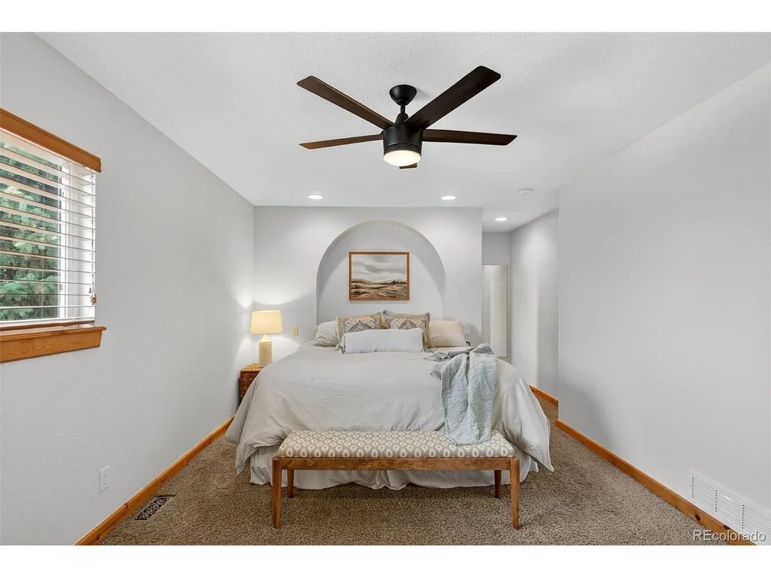 Photo of 7908 Beverly Blvd