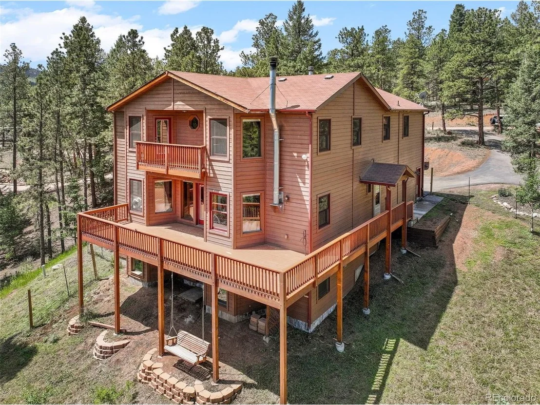 Photo of 16468 Ouray Rd