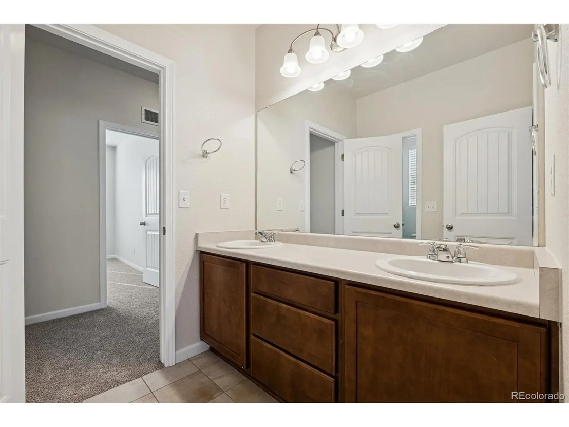 Photo of 6348 Union Ave