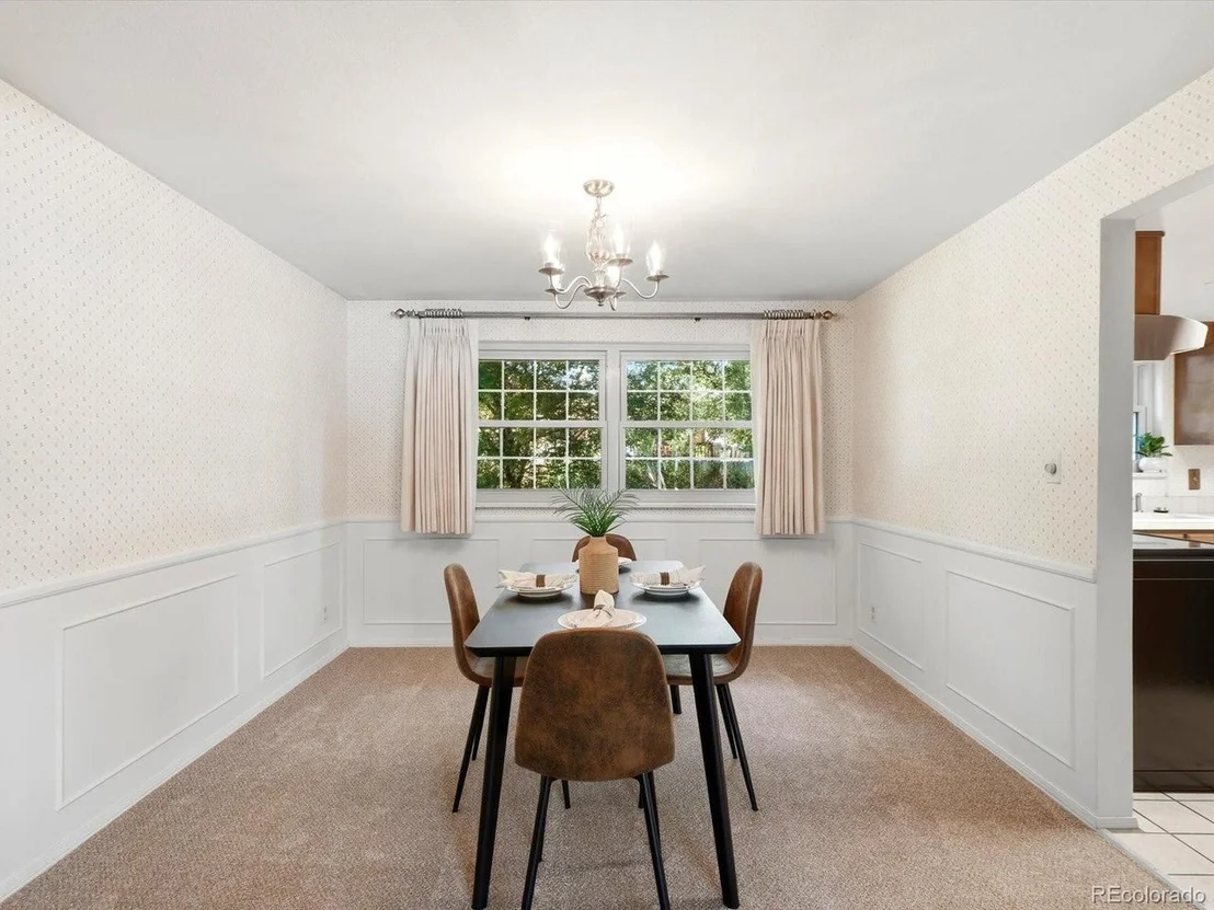 Photo of 6995 Queen Cir