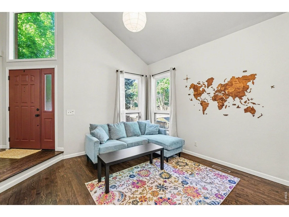 Photo of 1502 River Oak Dr