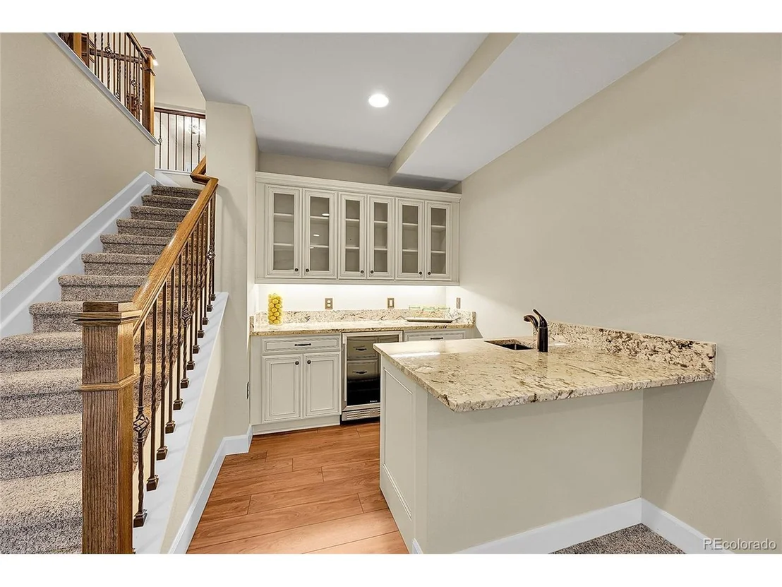 Photo of 5190 Ditmars Trl