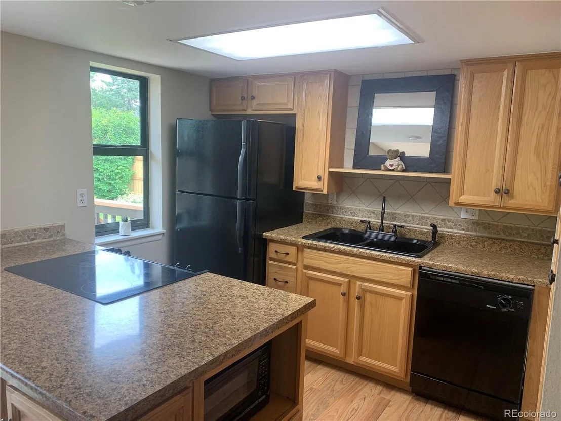 Photo of 8728 Field Way