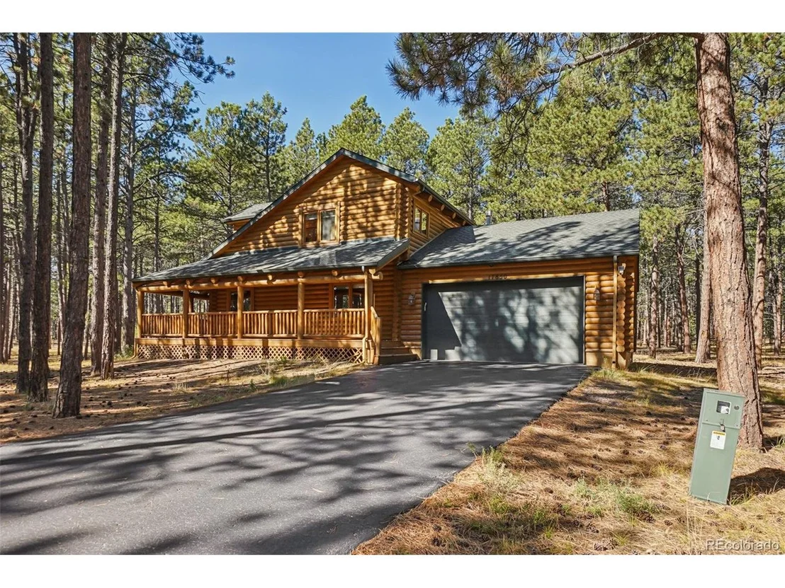 Photo of 17850 Canterbury Dr