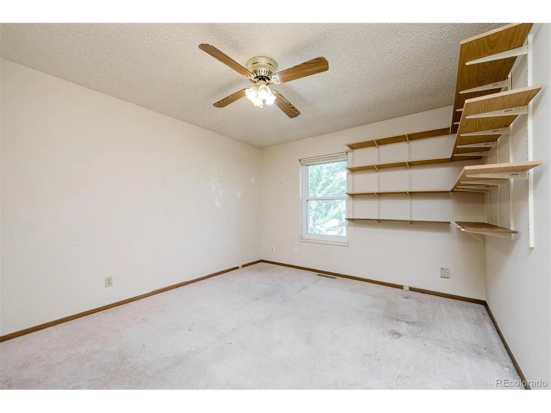 Photo of 8681 Bluegrass Cir