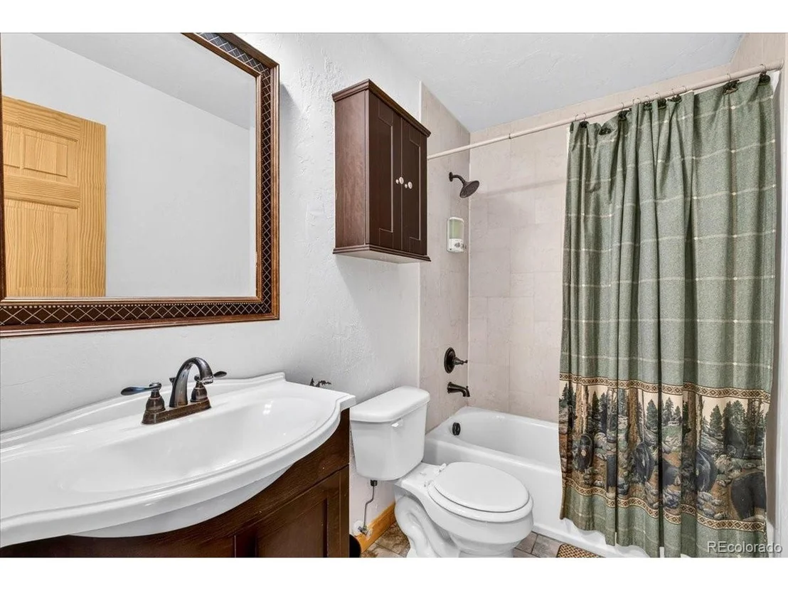 Photo of 255 Bum Dr