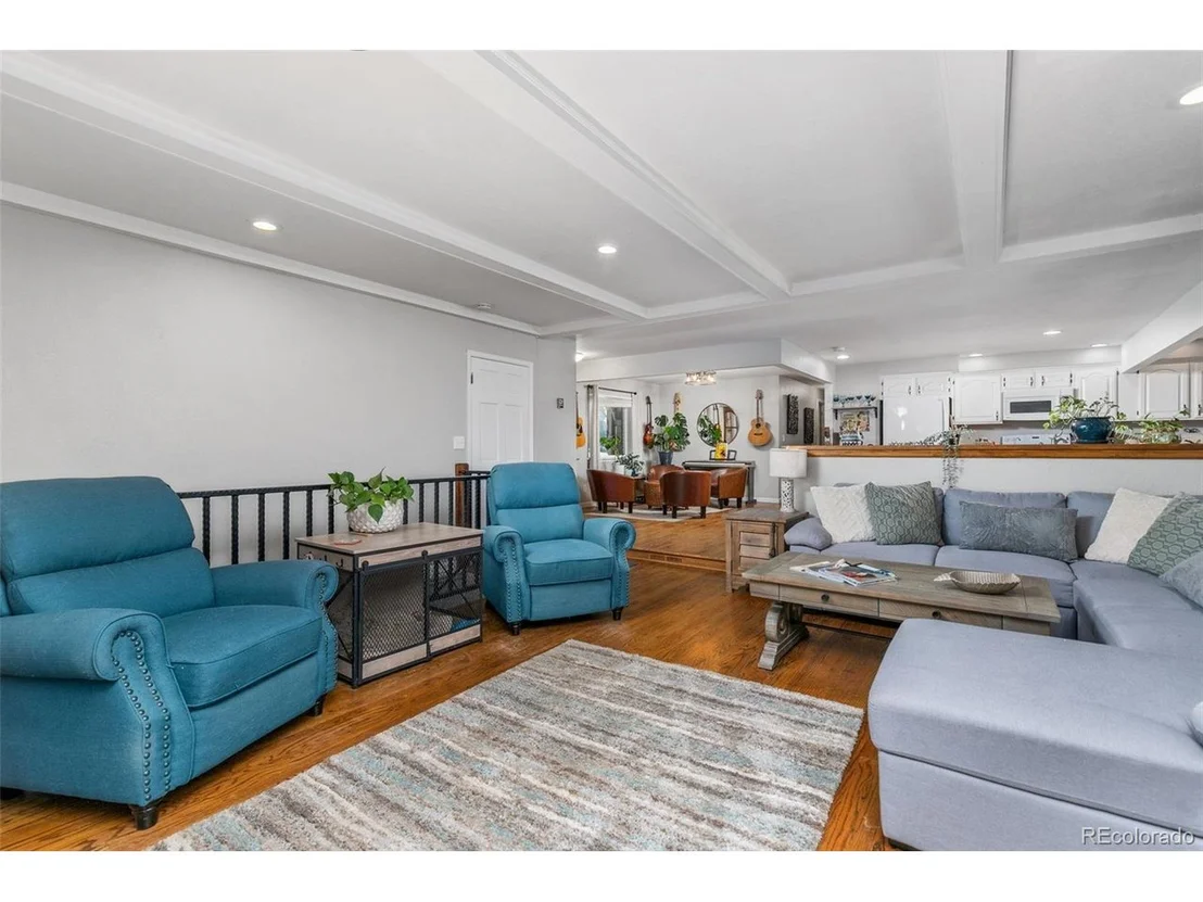 Photo of 3021 Nova Road