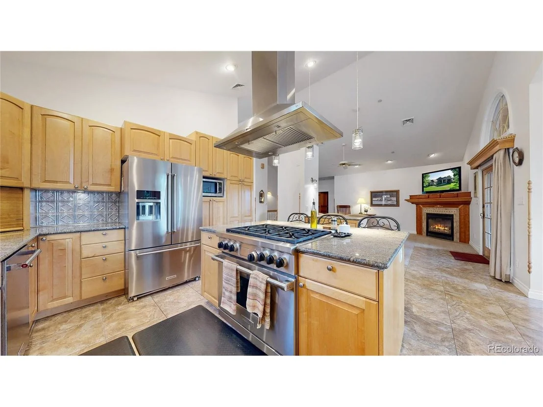 Photo of 7655 Crestview Dr