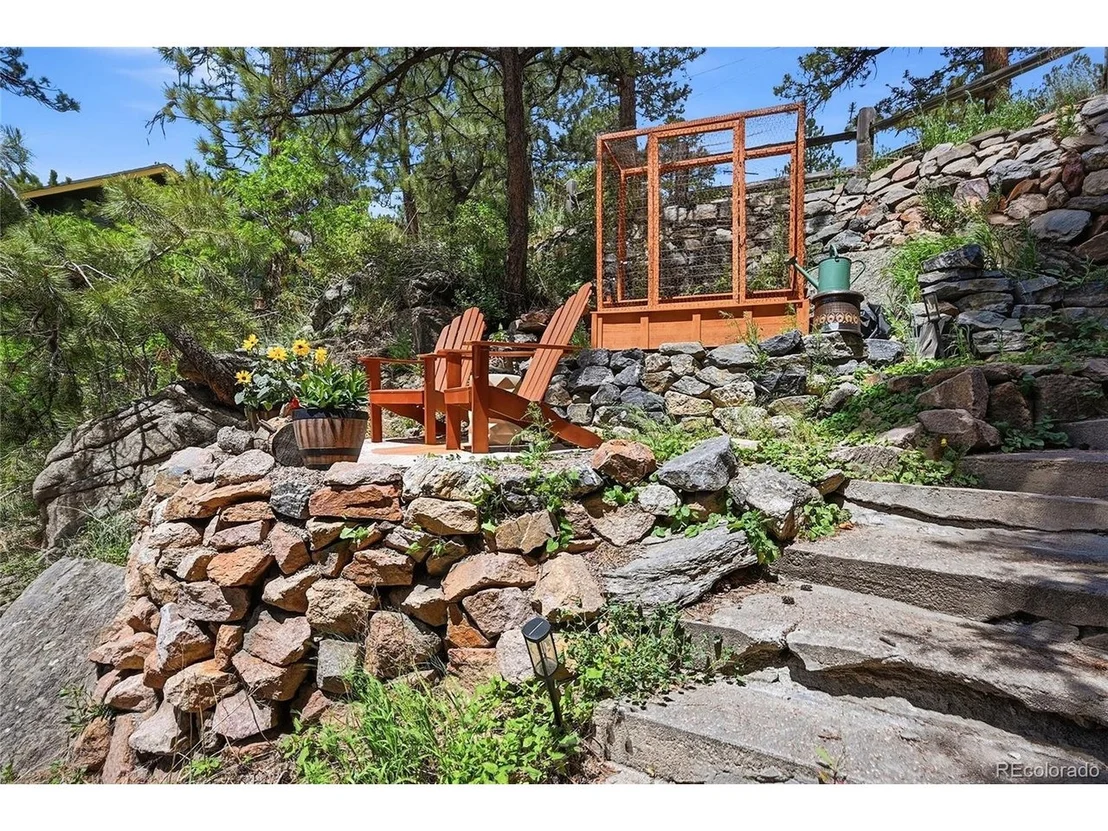 Photo of 28285 Highway 74