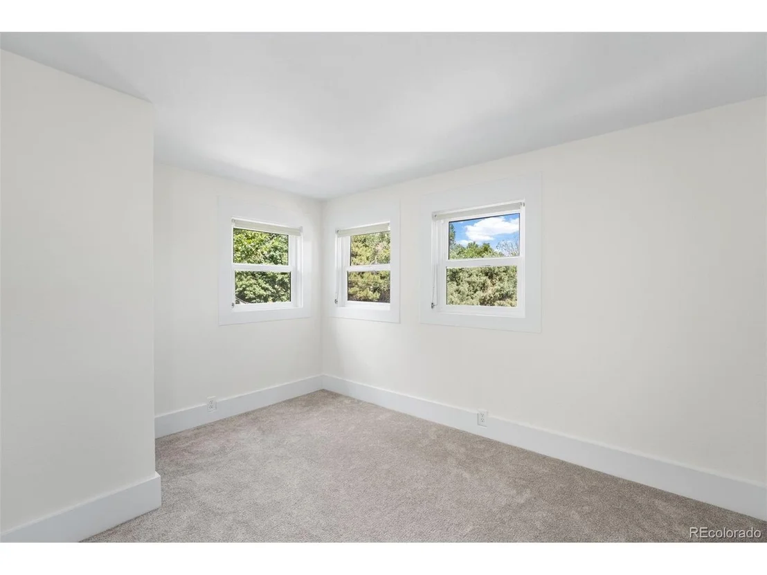 Photo of 1150 Euclid Ave