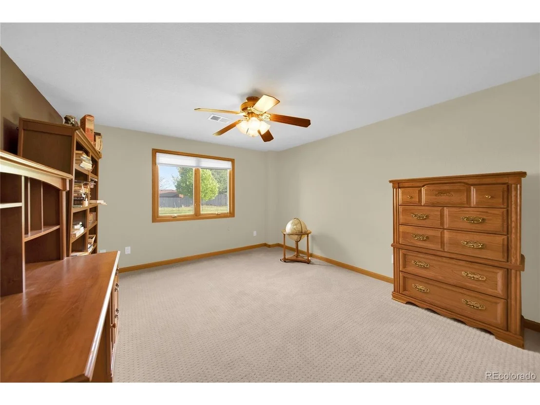 Photo of 74 Bachar Dr