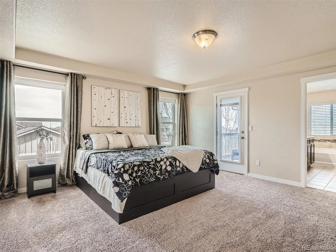 Photo of 5479 Shoshone Dr