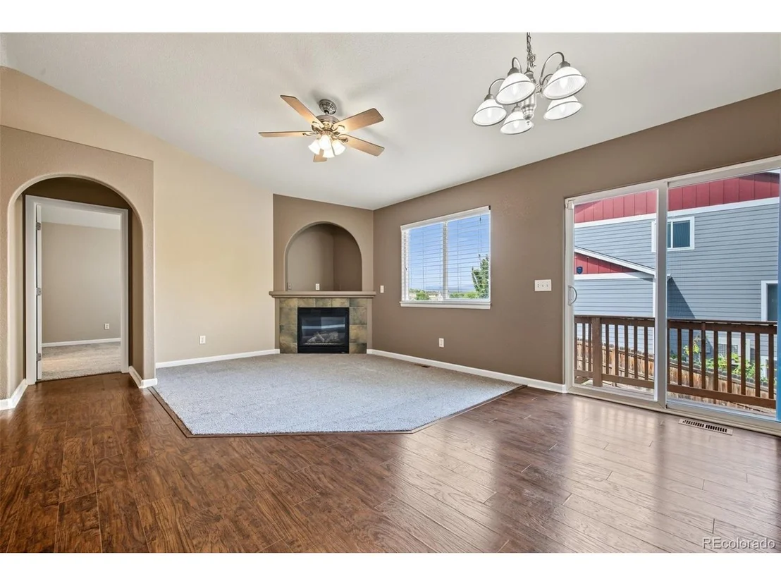 Photo of 385 Cholla Dr