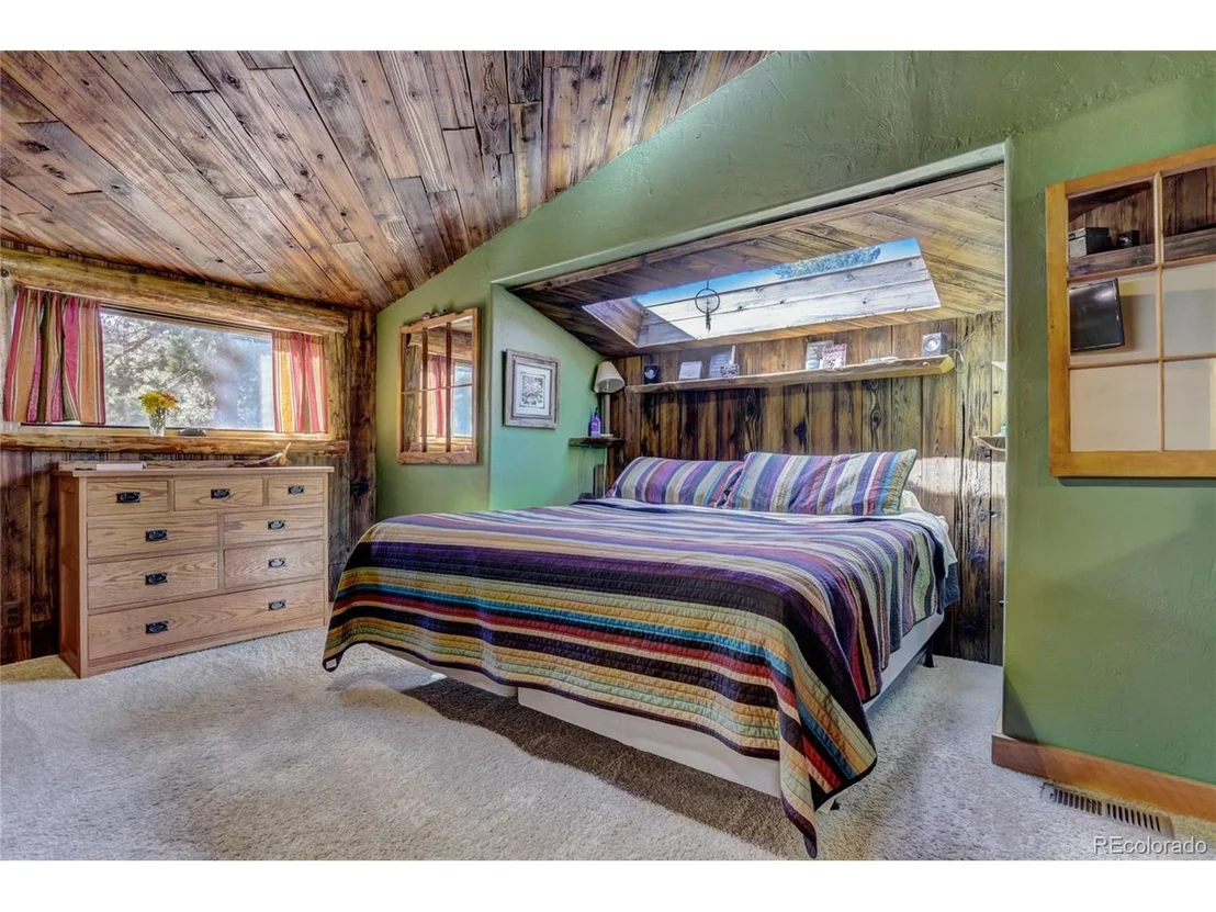 Photo of 199 Valley View Ln