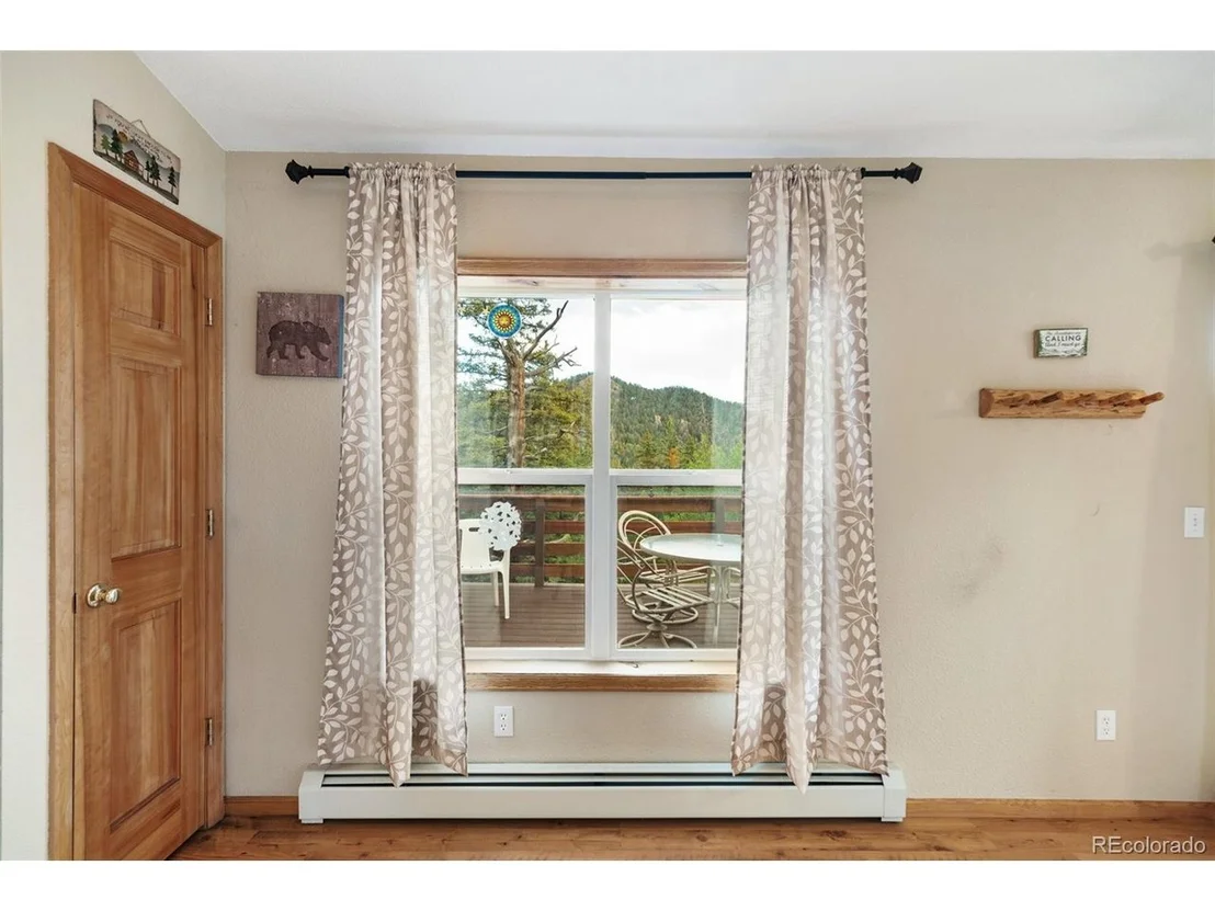 Photo of 274 Folsom Dr