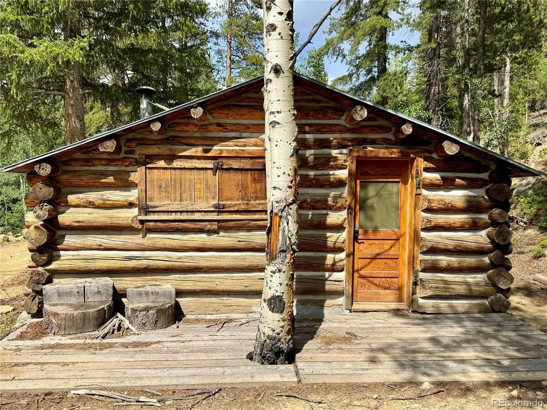 Photo of 1430 Lower Travis Gulch Rd