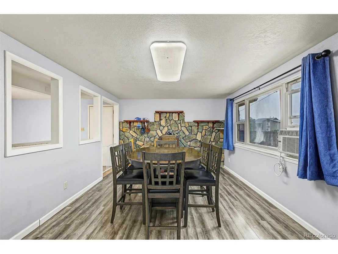 Photo of 290 Kiowa Ave