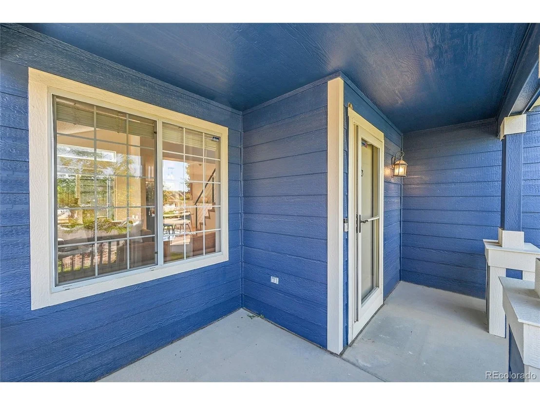 Photo of 8673 Cloverleaf Cir