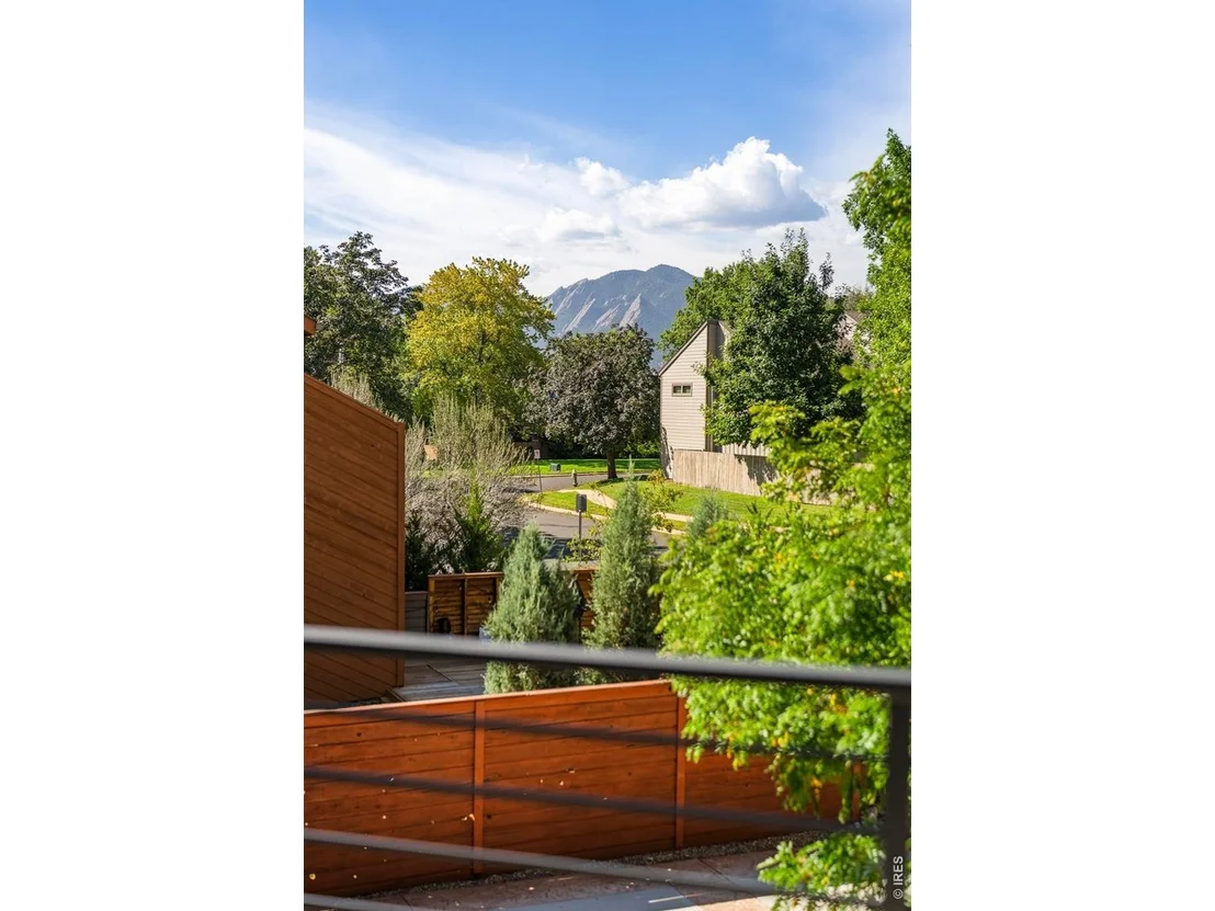 Photo of 2748 Winding Trail Dr