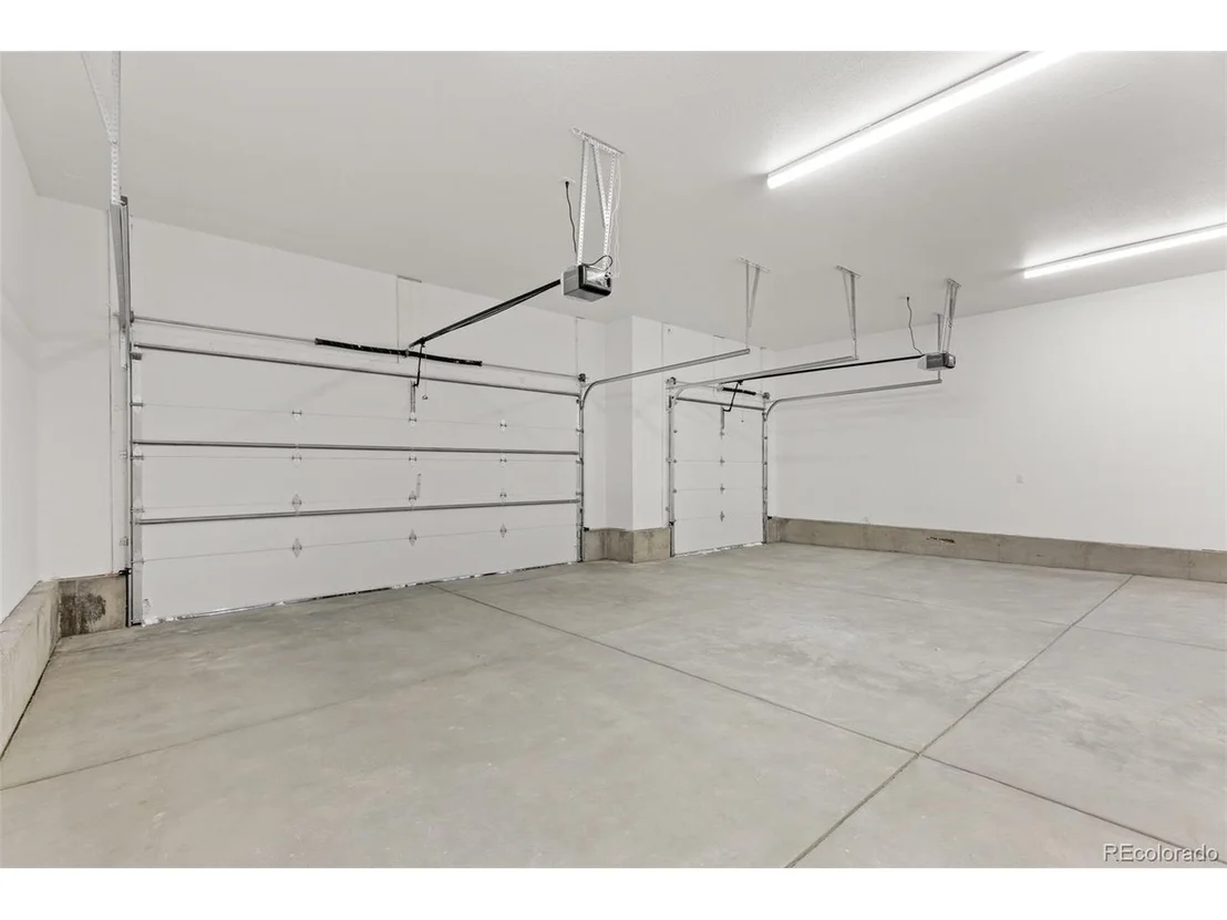 Photo of 122 7th Ave