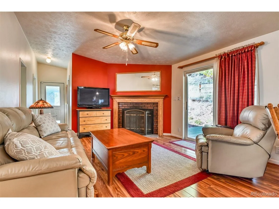 Photo of 1011 W Bison Creek Trl