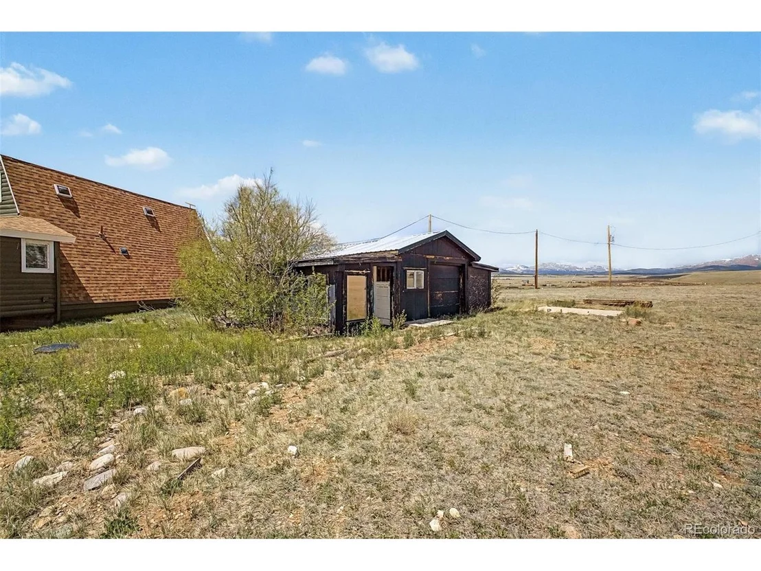 Photo of 1365 Kokanee Rd