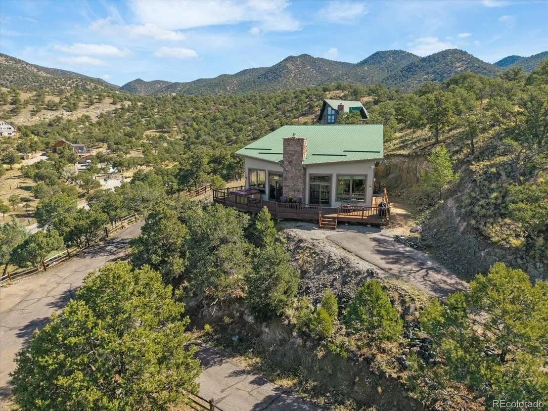 Photo of 10102 Sioux Cir