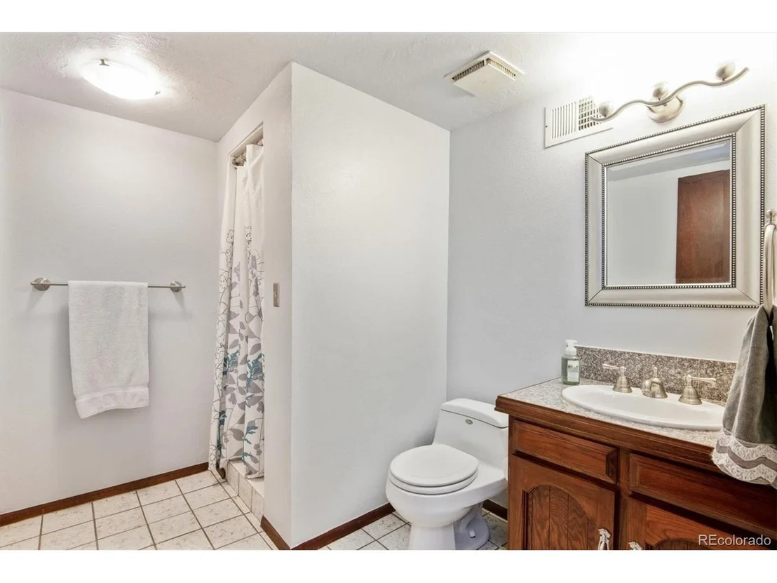 Photo of 4520 W 101st Pl