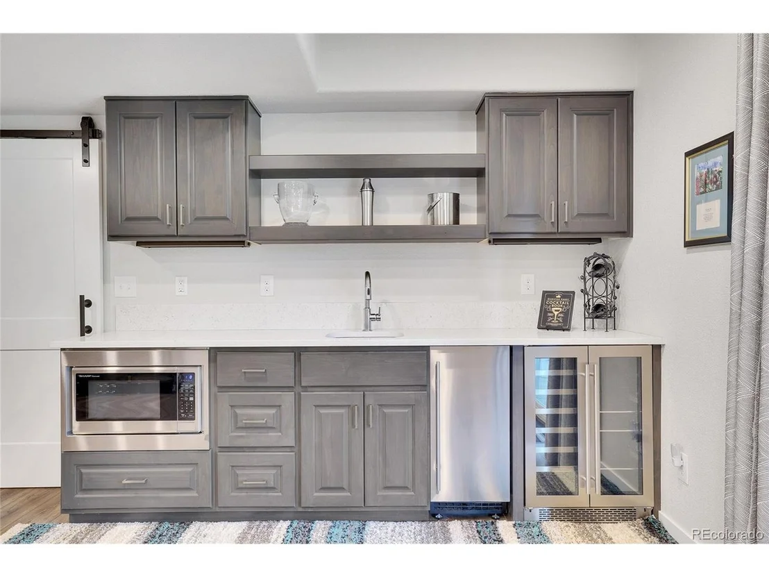 Photo of 2176 Glenhaven Dr