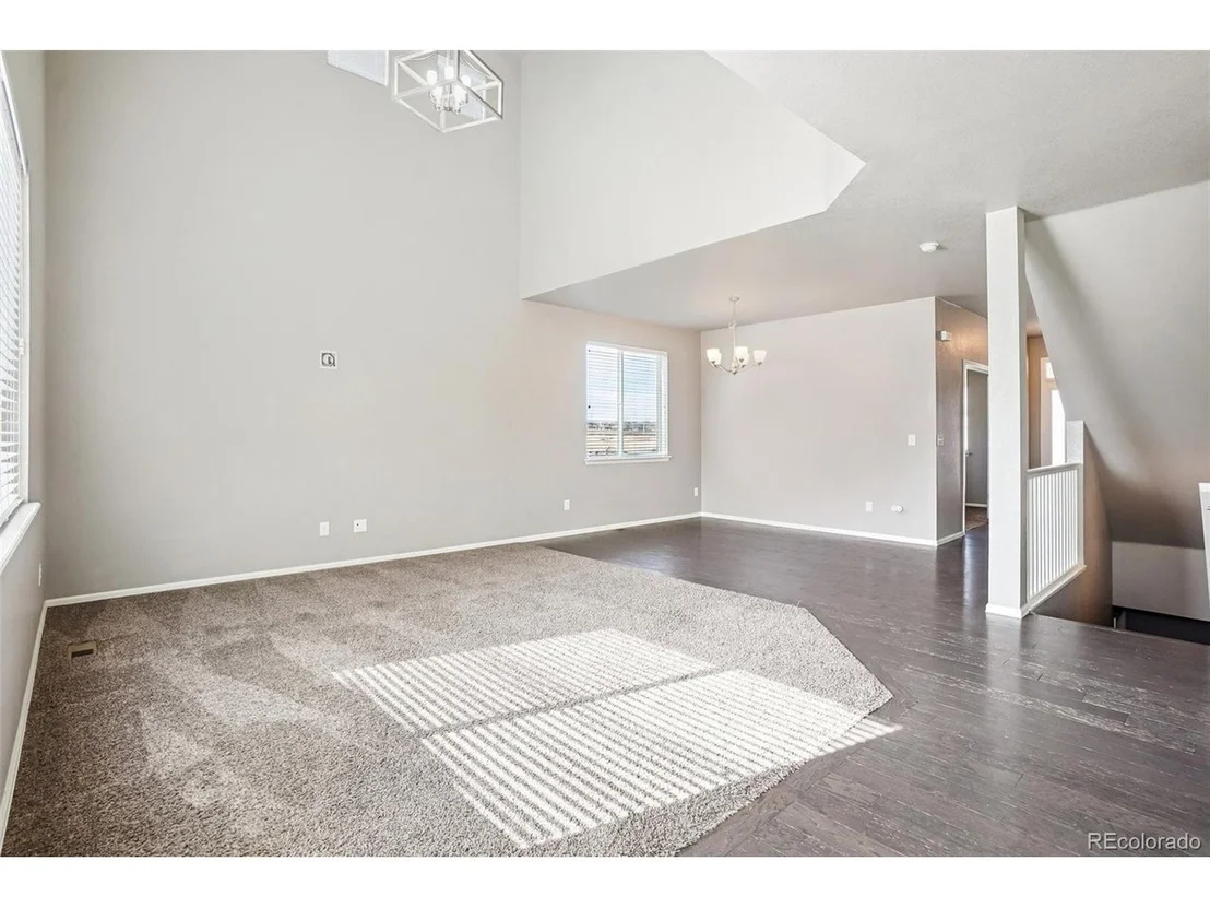 Photo of 5230 Silver Maple St