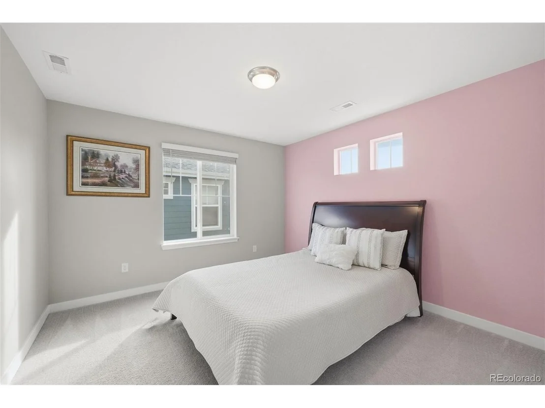 Photo of 17668 Eclipse St